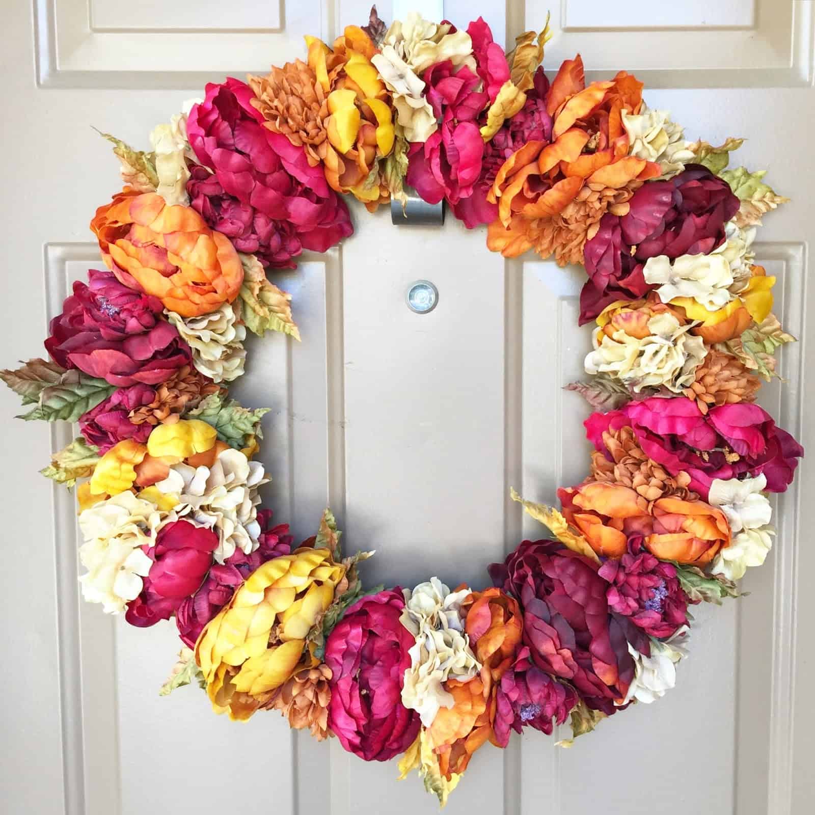 19 Divine Floral Wreath Designs That Are Easy To Make 19 Divine Floral Wreath Designs That Are Easy To Make