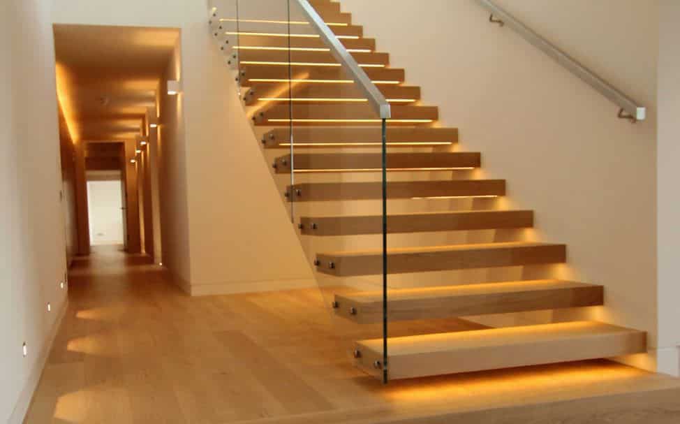 10 Fascinating Wood & Glass Staircase Designs For Elegant Home 10 Fascinating Wood & Glass Staircase Designs For Elegant Home