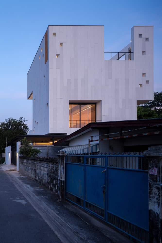 Aperture House by Stu/D/O in Bangkok, Thailand Aperture House by Stu/D/O in Bangkok, Thailand