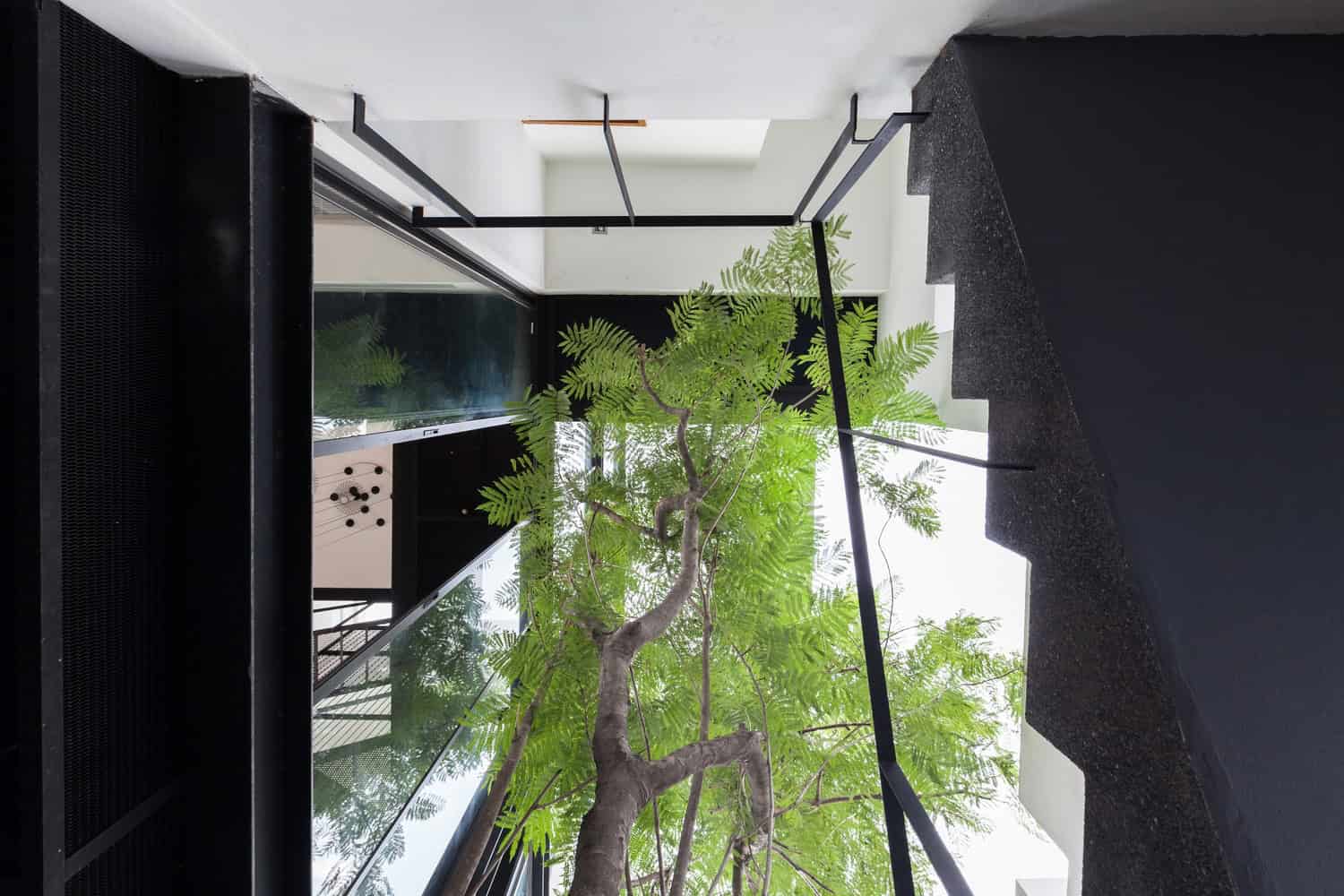 Aperture House by Stu/D/O in Bangkok, Thailand Aperture House by Stu/D/O in Bangkok, Thailand