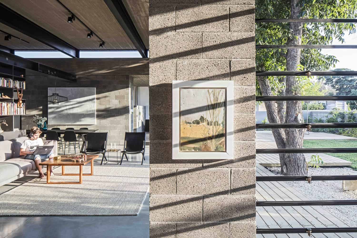 Bare House by Jacobs-Yaniv Architects in Herzliya, Israel Bare House by Jacobs-Yaniv Architects in Herzliya, Israel