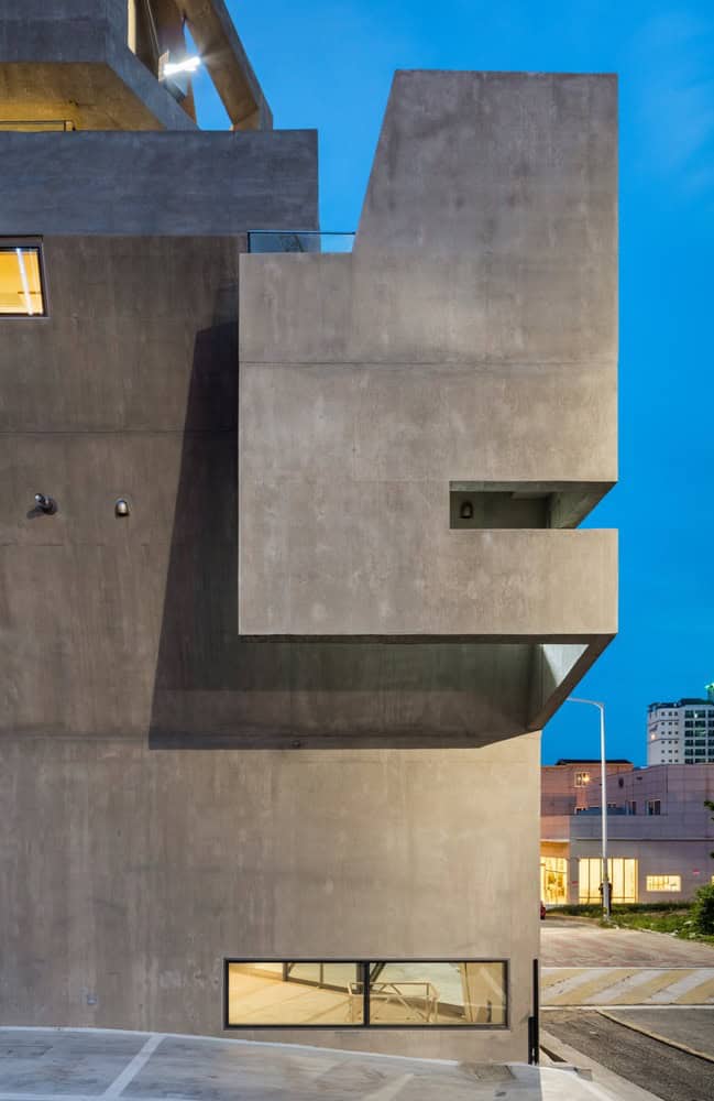 Busan Times / Moon Hoon / South Korea Busan Times / Moon Hoon / South Korea