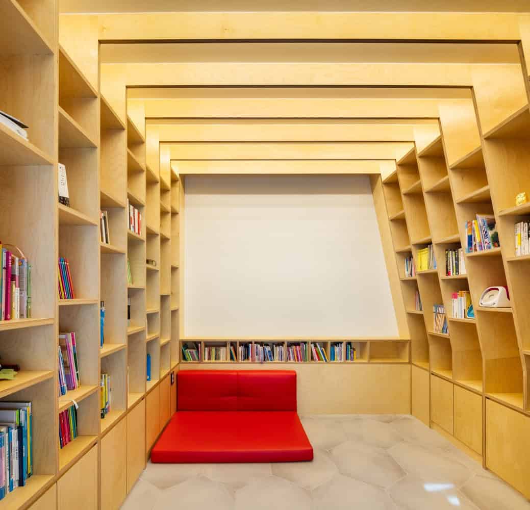 Busan Times / Moon Hoon / South Korea Busan Times / Moon Hoon / South Korea