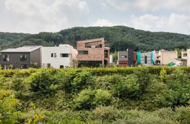L House by aandd in Pangyo, South Korea