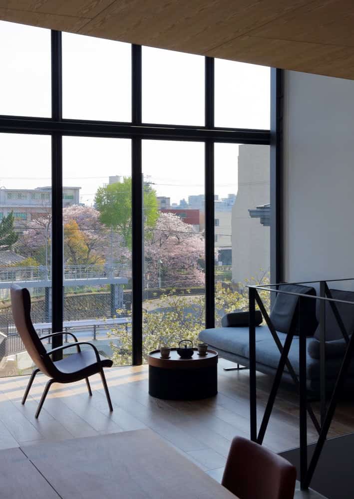 Riverside Villa by Atelier Boronski in Kyoto, Japan Riverside Villa by Atelier Boronski in Kyoto, Japan