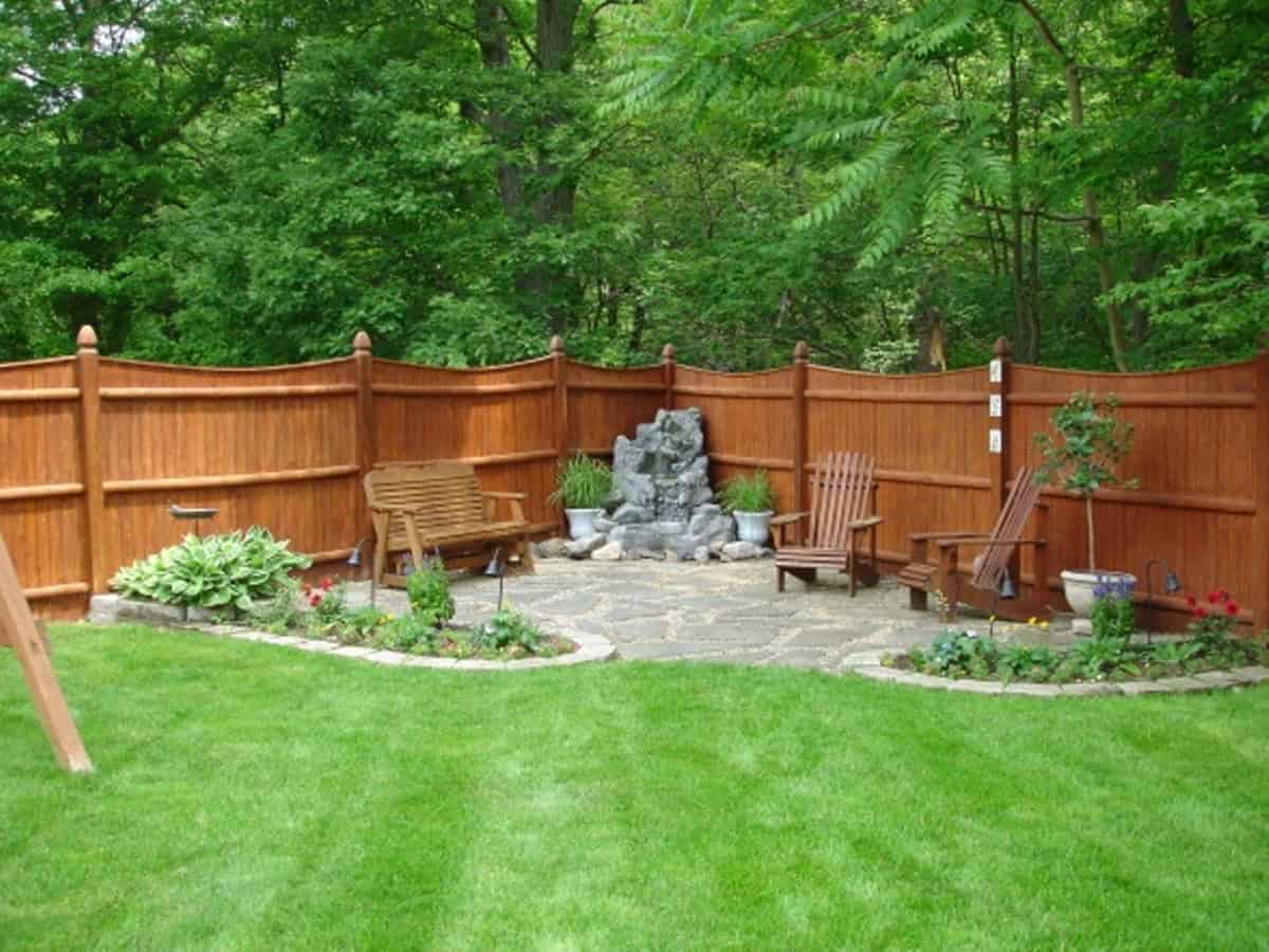 18 Outstanding Small Yard Designs That Are Worth Seeing