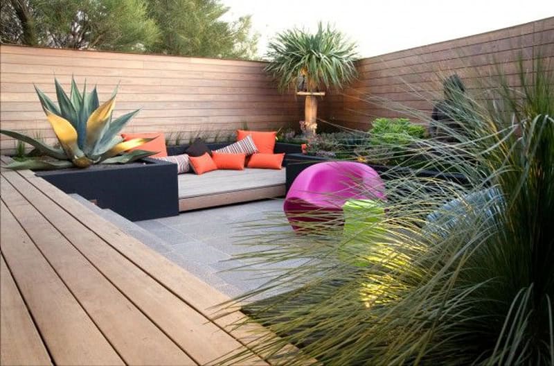 18 Outstanding Small Yard Designs That Are Worth Seeing