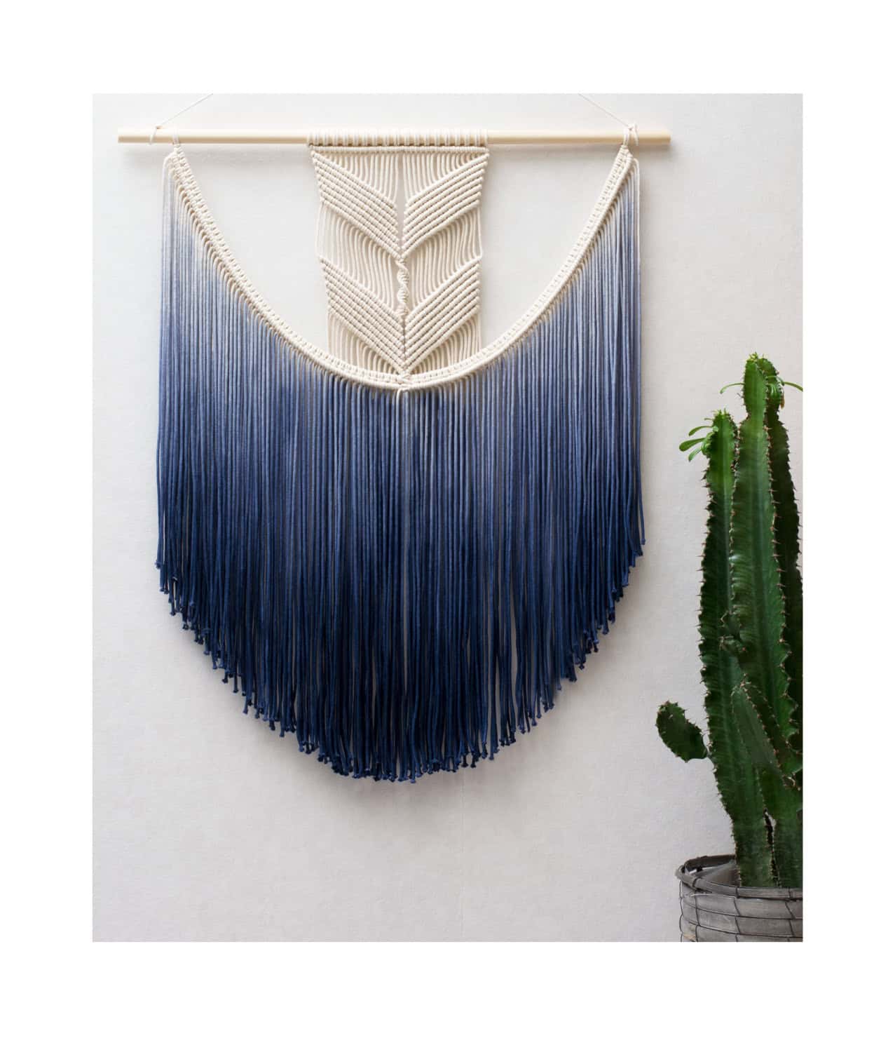 Large Macrame Wall Hanging Large Macrame Wall Hanging