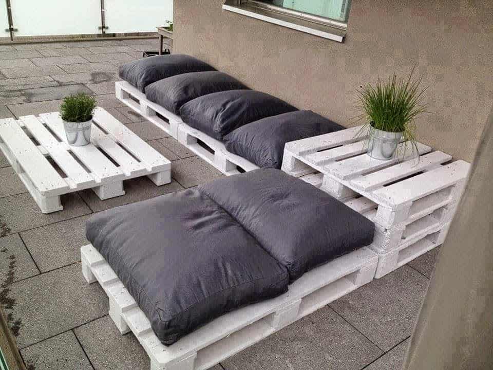 17 Fascinating DIY Seating Elements To Enhance Your Outdoor Space 17 Fascinating DIY Seating Elements To Enhance Your Outdoor Space