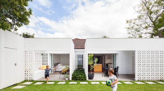 Breeze Block House by Architect Prineas in Sydney, Australia