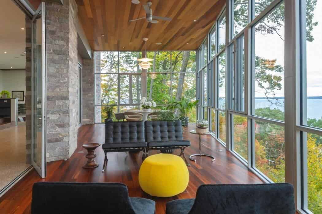 M-22 House by Michael Fitzhugh in Michigan, USA M-22 House by Michael Fitzhugh in Michigan, USA