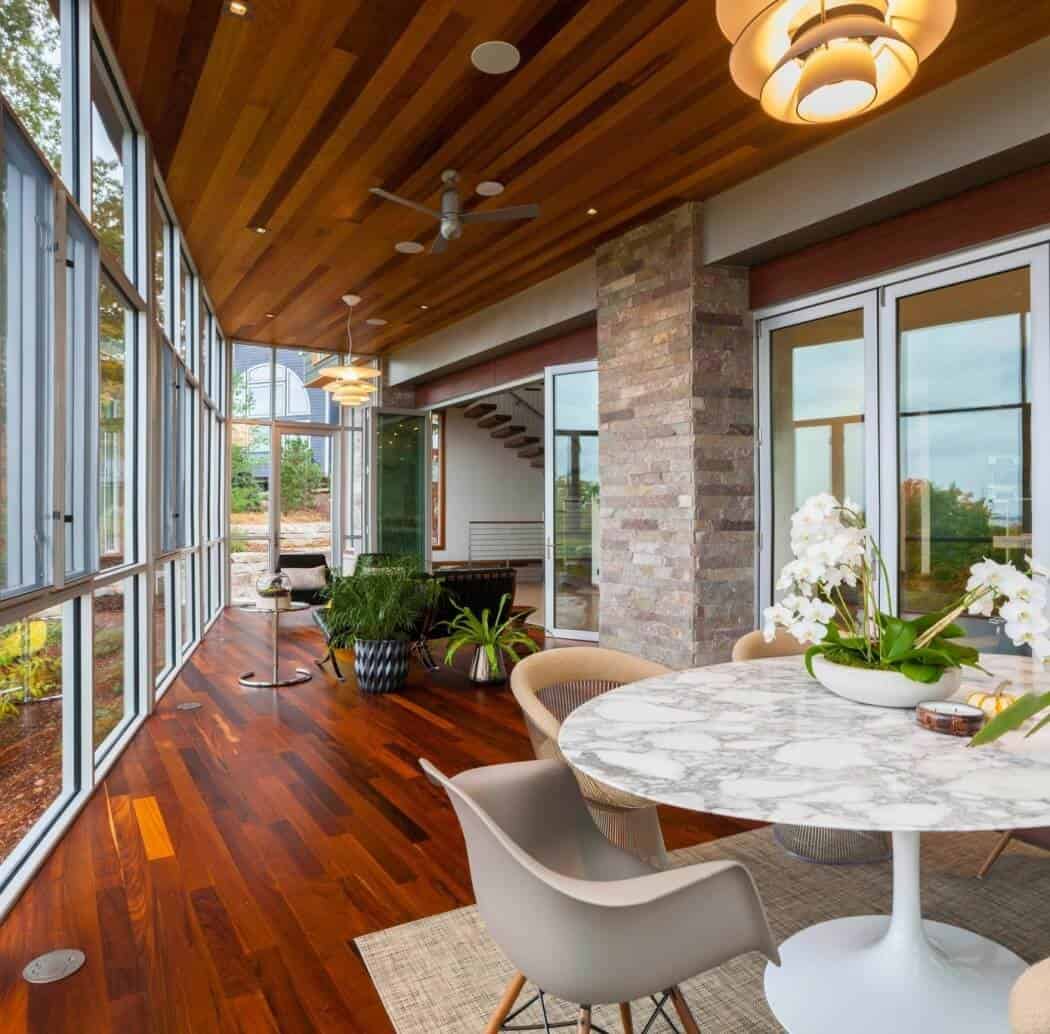 M-22 House by Michael Fitzhugh in Michigan, USA M-22 House by Michael Fitzhugh in Michigan, USA