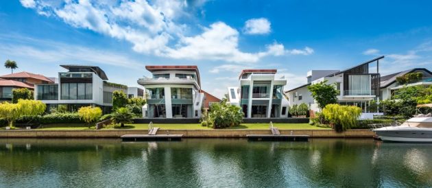 Villa Mistral by Mercurio Design Lab on the Island of Sentosa in Singapore