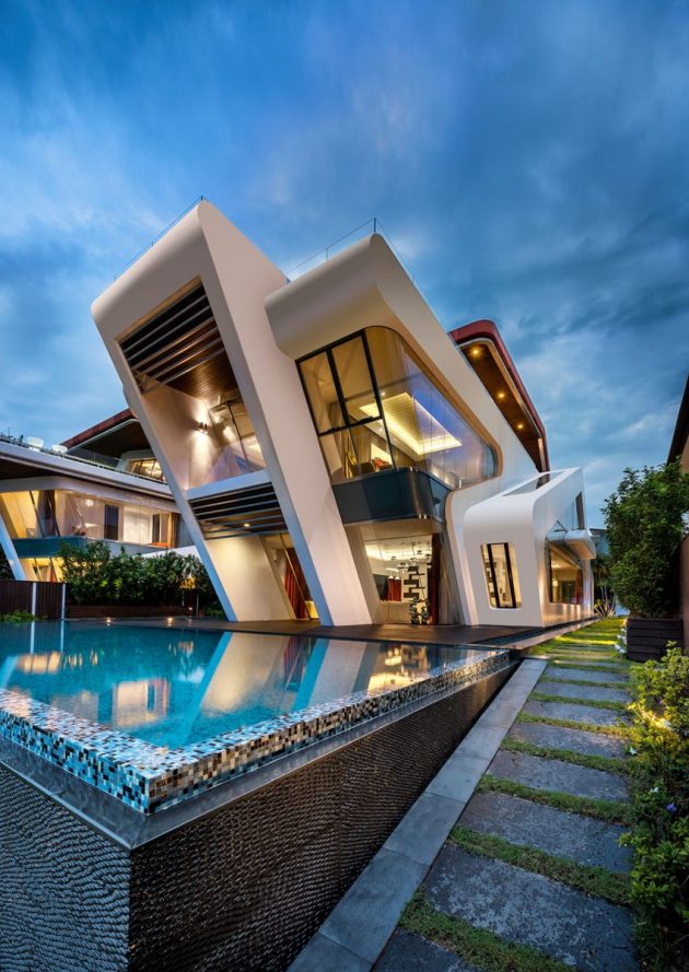 Villa Mistral by Mercurio Design Lab on the Island of Sentosa in Singapore