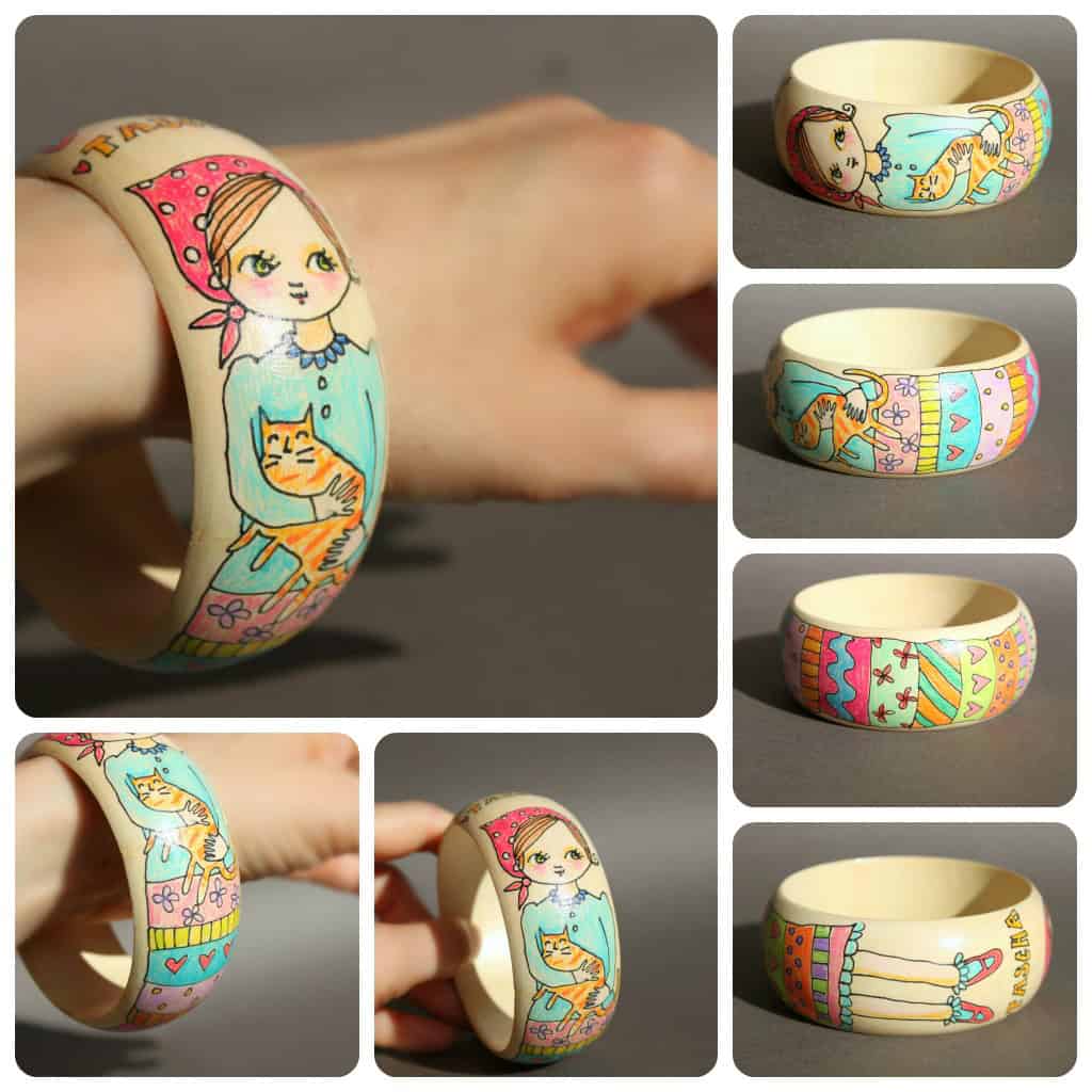 PAINTED WOODEN BRACELTES PAINTED WOODEN BRACELTES