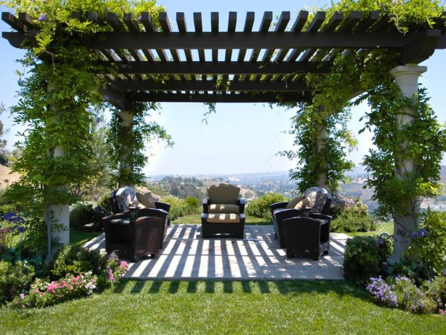 17 Exceptional Pergola Designs To Protect From The Sun With Style