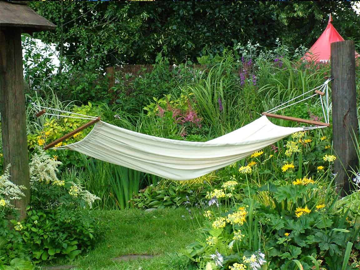 17 Attractive Hammock Designs That You'll Want To Have Immediately 17 Attractive Hammock Designs That You'll Want To Have Immediately