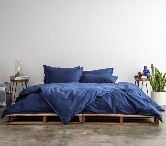 17 Outstanding Floor Bed Designs That Are Worth Your Time