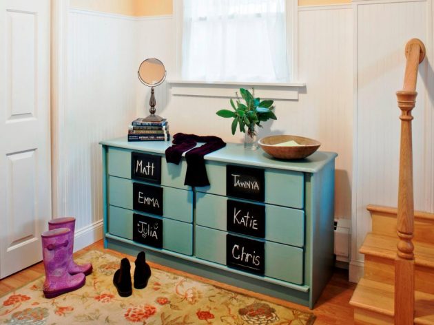 15 Outstanding Ideas To Refresh The Home With Re-Painted Furniture