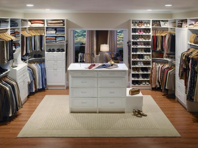 17 Chic Custom Made Closets To Match Your Needs & Desires