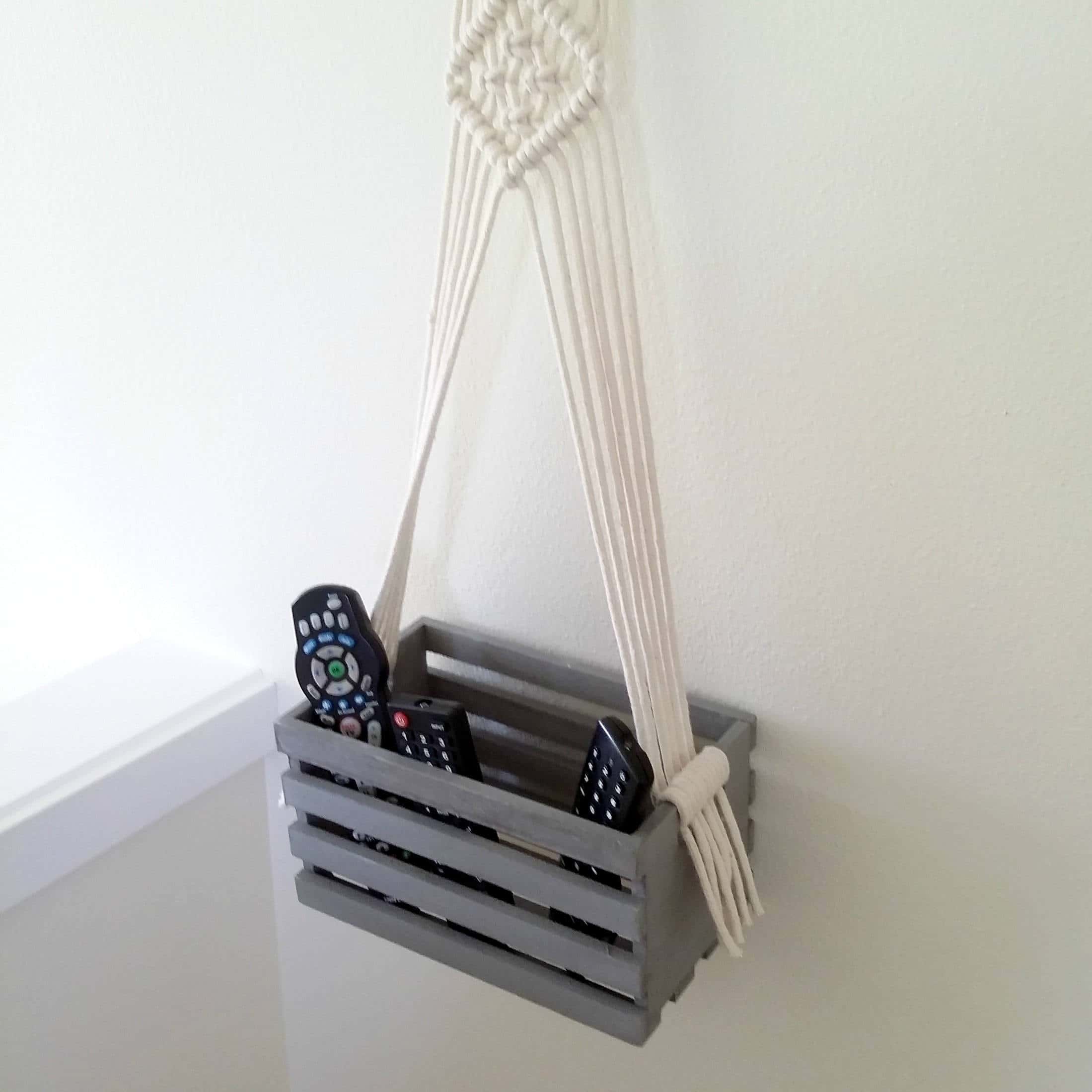 8. Floating plywood storage 8. Floating plywood storage