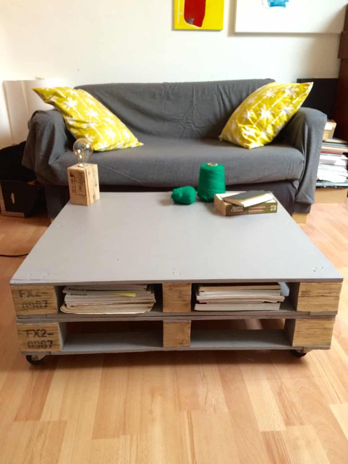 10. Coffee table out of 2 pallets 10. Coffee table out of 2 pallets