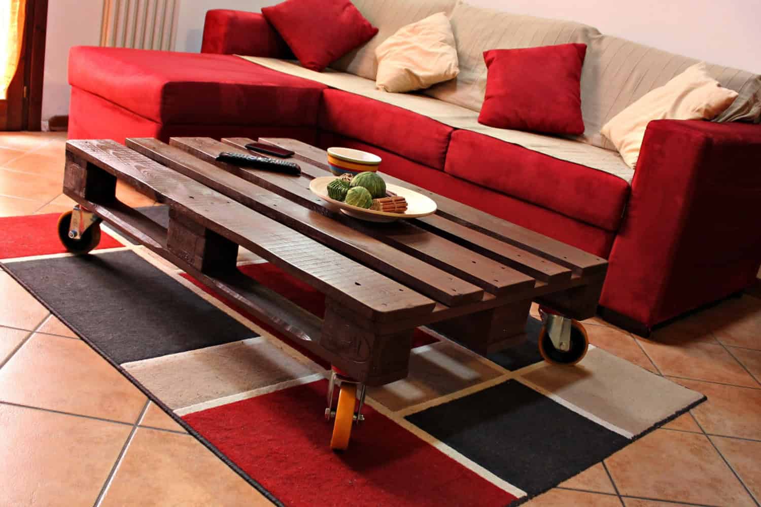 15. pallet lounge coffee table 15. pallet lounge coffee table