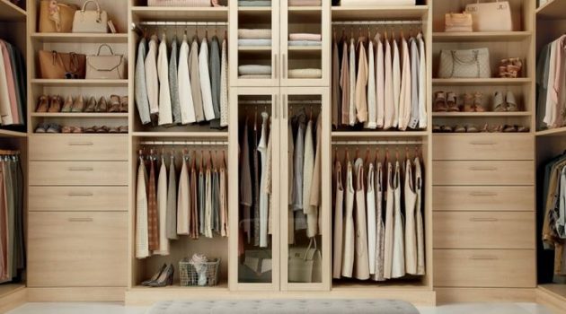 17 Chic Custom Made Closets To Match Your Needs & Desires