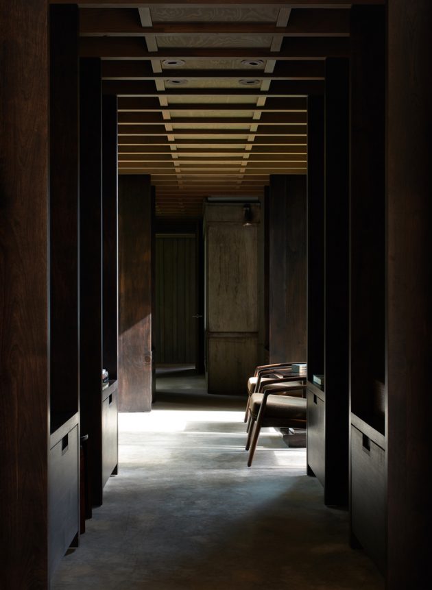 Cabin at Longbranch by Olson Kundig in Washington, USA