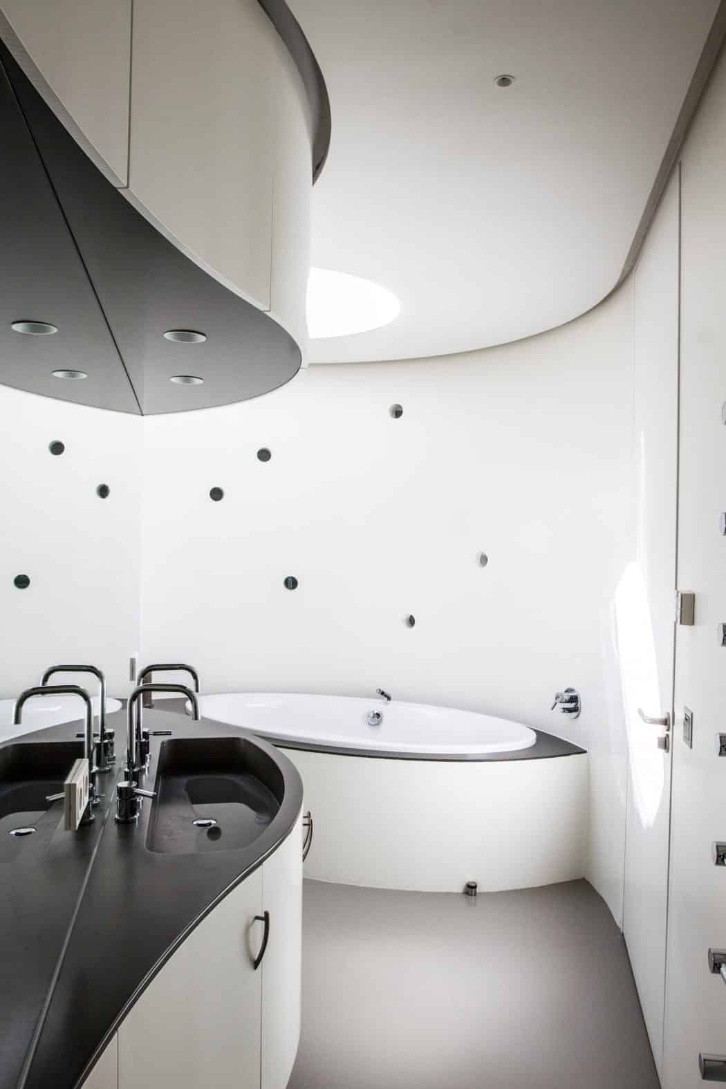 Cloud 9 Villa by 123DV in the Netherlands Cloud 9 Villa by 123DV in the Netherlands