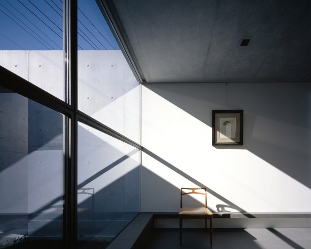 Grid House by APOLLO Architects & Associates in Tokyo, Japan