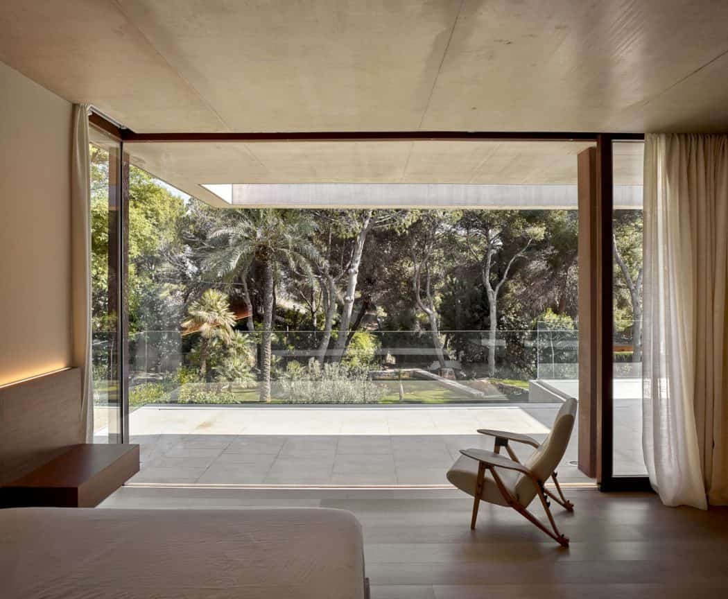 Home in the Pine Forest by Ramon Esteve Estudio in Valencia, Spain Home in the Pine Forest by Ramon Esteve Estudio in Valencia, Spain