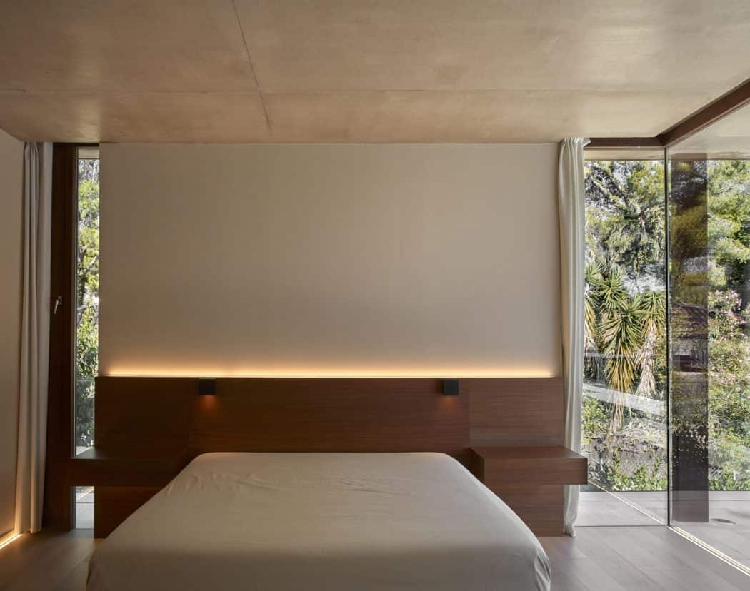 Home in the Pine Forest by Ramon Esteve Estudio in Valencia, Spain Home in the Pine Forest by Ramon Esteve Estudio in Valencia, Spain