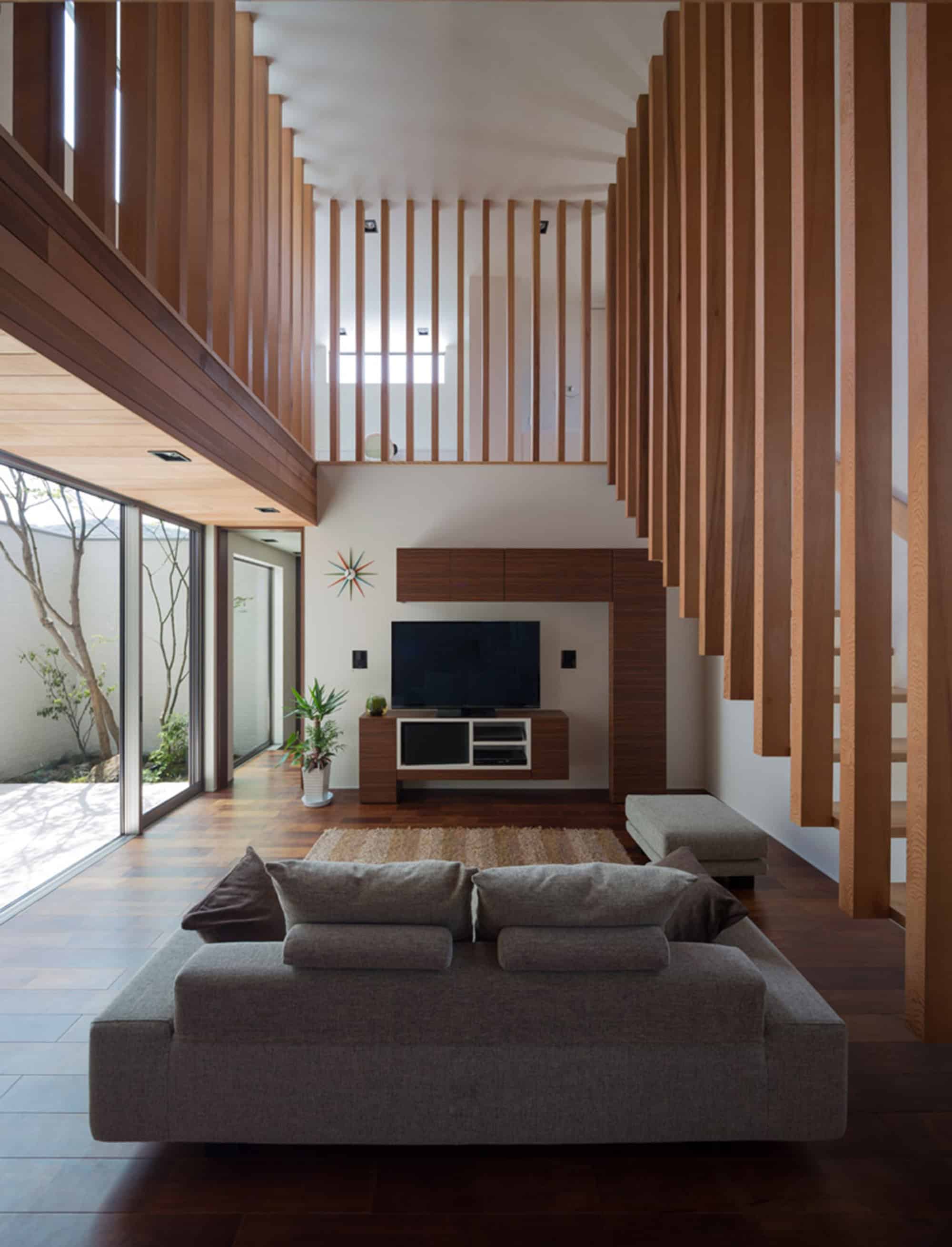 M4 House by Architect Show in Nagasaki, Japan M4 House by Architect Show in Nagasaki, Japan