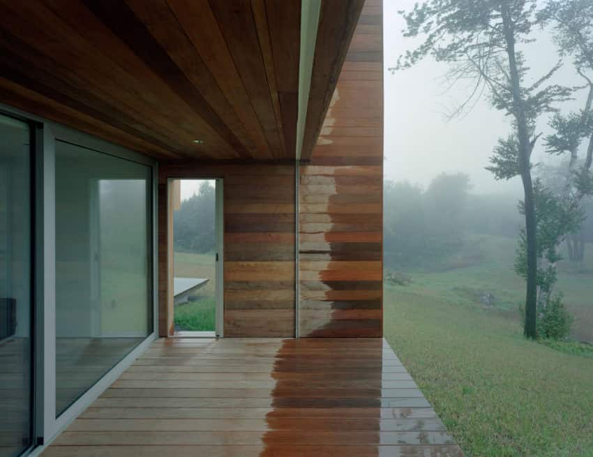 Putney Mountain House by Kyu Sung Woo Architects in Putney, Vermont Putney Mountain House by Kyu Sung Woo Architects in Putney, Vermont