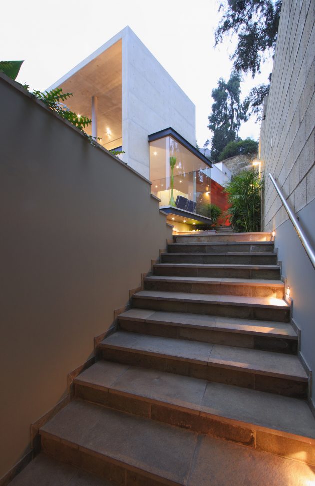 S House by Domenack Arquitectos in Lima, Peru