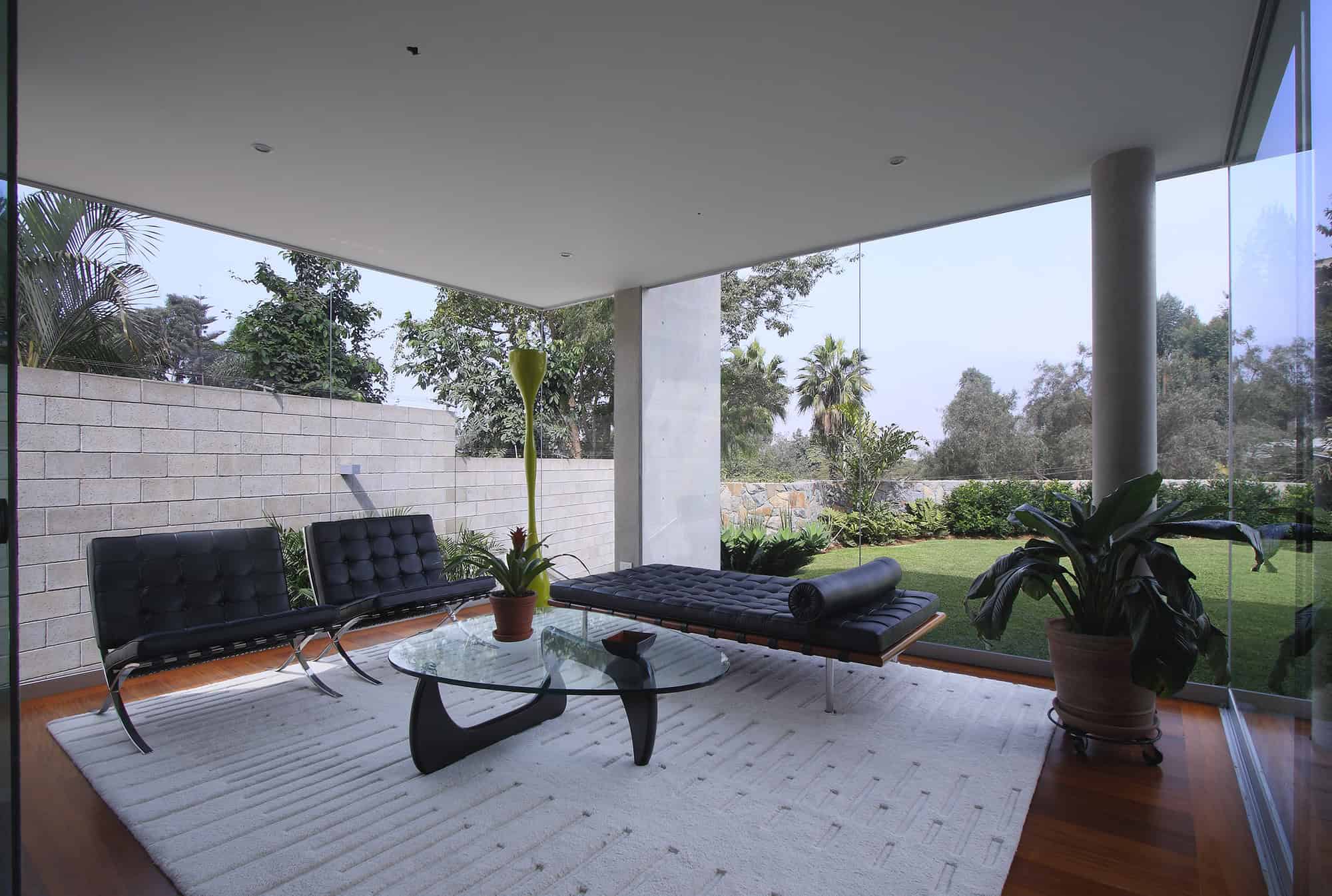 S House by Domenack Arquitectos in Lima, Peru S House by Domenack Arquitectos in Lima, Peru