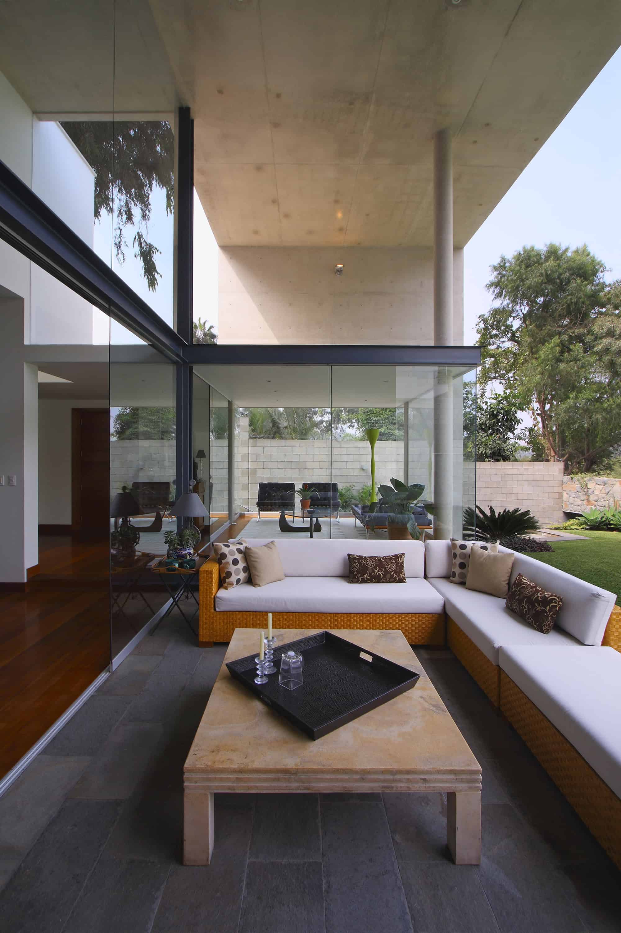 S House by Domenack Arquitectos in Lima, Peru S House by Domenack Arquitectos in Lima, Peru