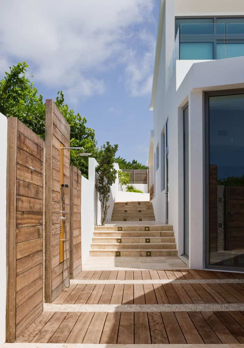 Villa Kishti by Frank Alfred Hamilton and Cecconi Simone Inc. in Anguilla Villa Kishti by Frank Alfred Hamilton and Cecconi Simone Inc. in Anguilla
