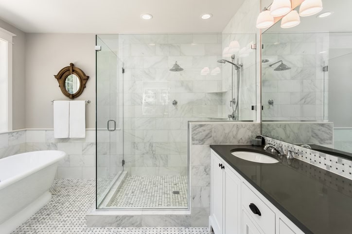 5 Super Easy Tricks How To Visually Increase Your Small Bathroom