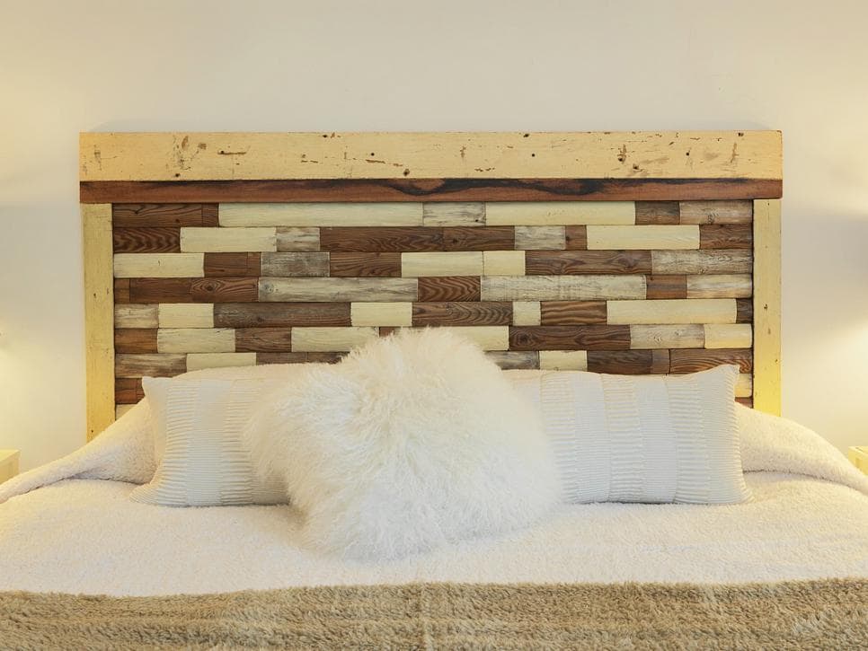 17 Marvelous Bed Headboard Designs That You Can Do In Your Free Time 17 Marvelous Bed Headboard Designs That You Can Do In Your Free Time