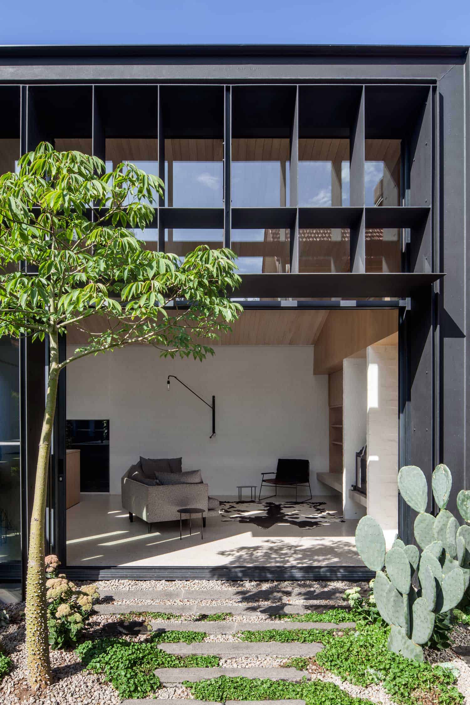 Baffle House by Clare Cousins Architects in Melbourne, Australia Baffle House by Clare Cousins Architects in Melbourne, Australia