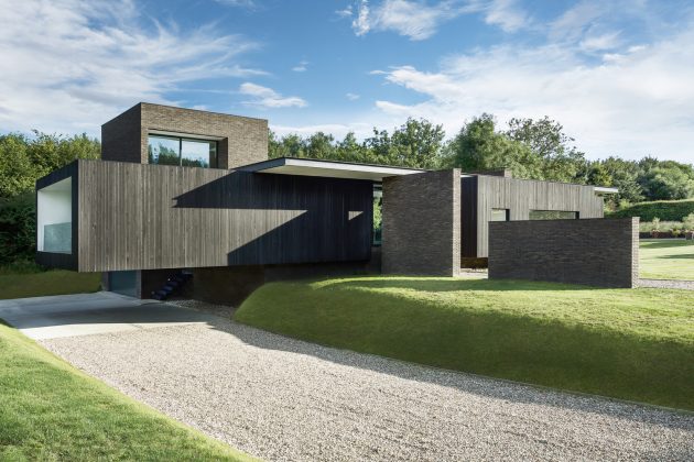 Black House by AR Design Studio in Kent, England