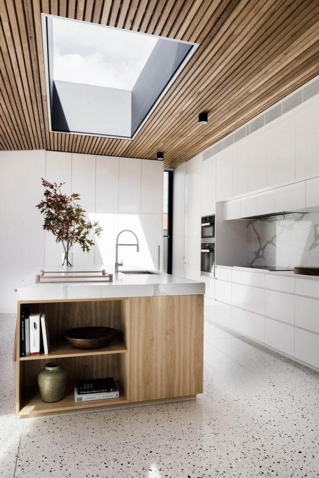 Courtyard House by FIGR Architecture & Design in Templestowe, Australia