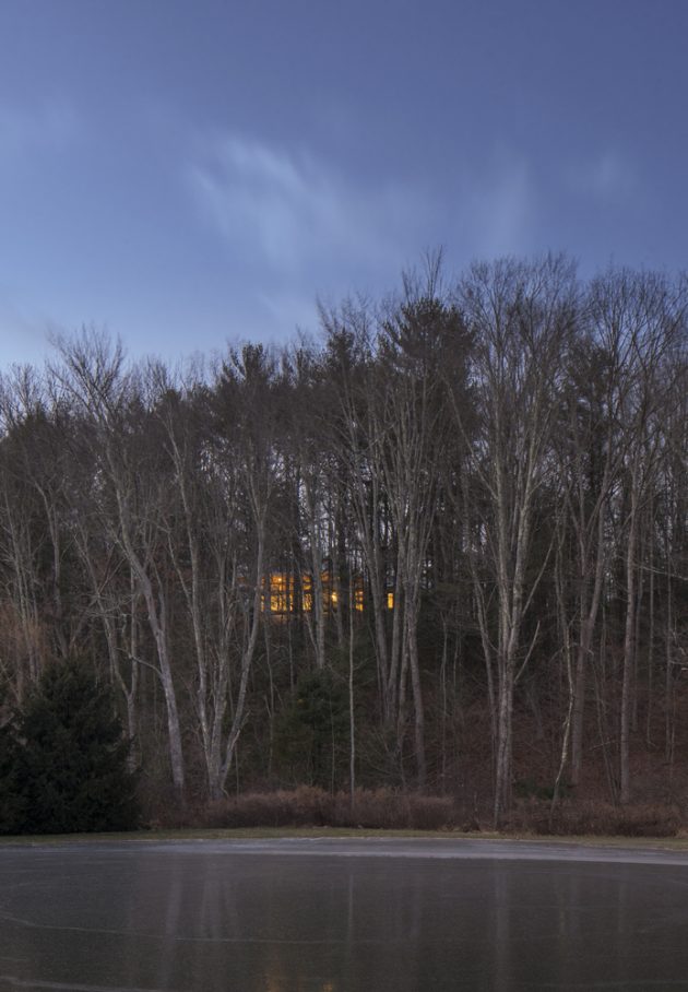 Lantern Ridge House by Studio MM in Kerhonkson, New York