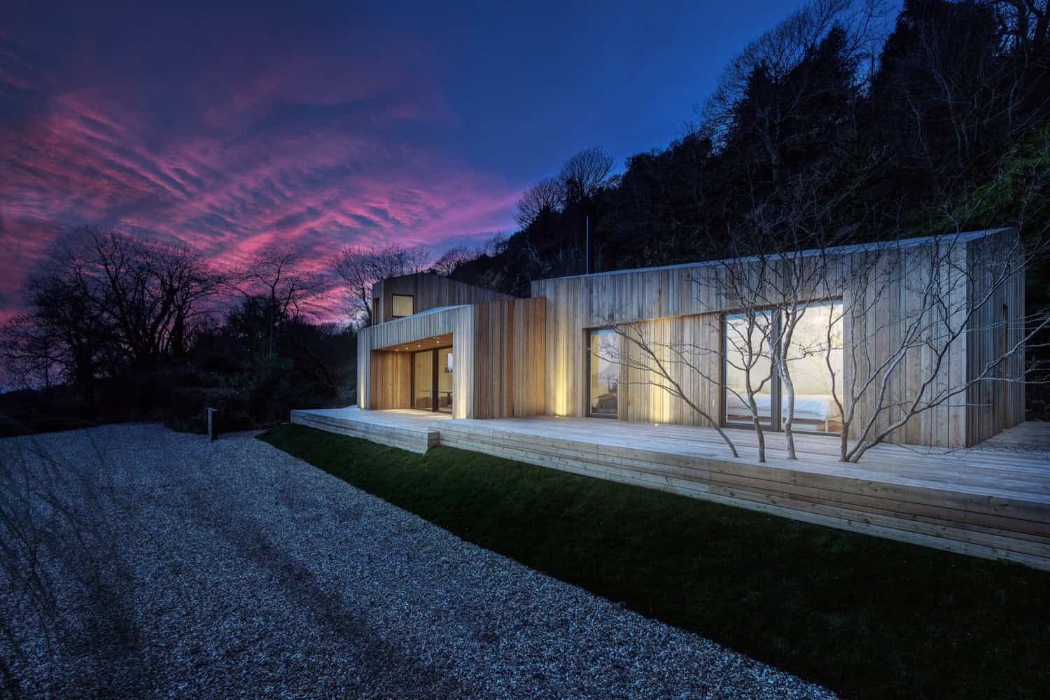 The Crow's Nest by AR Design Studio on England's South Coast The Crow's Nest by AR Design Studio on England's South Coast