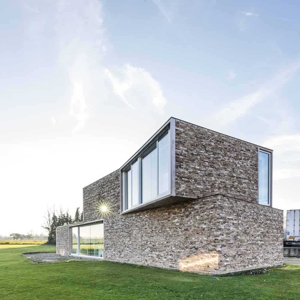 The Screen by DMOA Architects in Bierbeek, Belgium The Screen by DMOA Architects in Bierbeek, Belgium