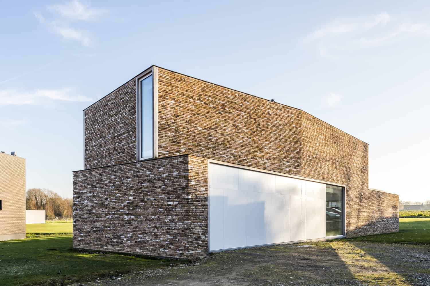 The Screen by DMOA Architects in Bierbeek, Belgium The Screen by DMOA Architects in Bierbeek, Belgium