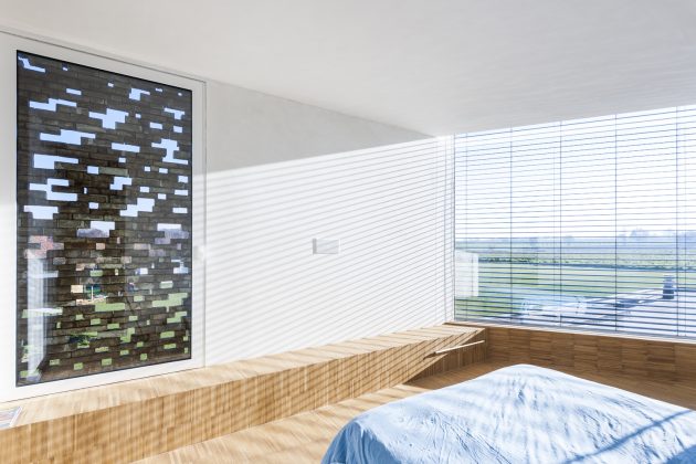 The Screen by DMOA Architects in Bierbeek, Belgium