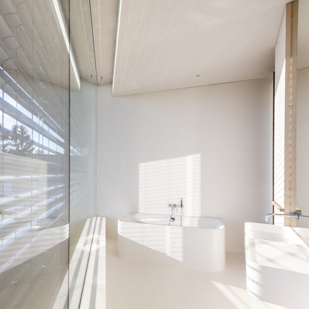 The Screen by DMOA Architects in Bierbeek, Belgium